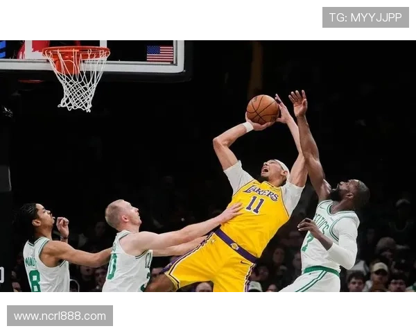 湖人主场球迷提前退场败给残阵太阳令人失望