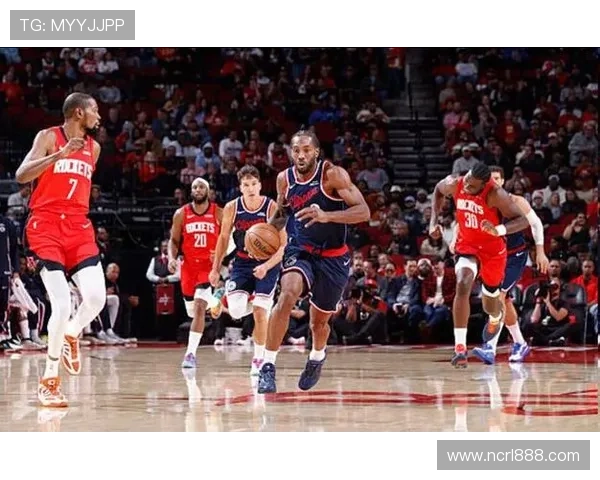 快船队近15场比赛惨遭13负记者感叹崩盘速度令人震惊